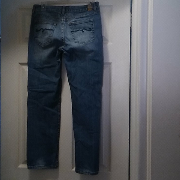 American Rag Jean's - Picture 10 of 14